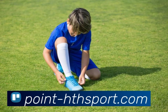 佩德罗帽子戏法助力球队胜利荣膺英超最佳候选人称号